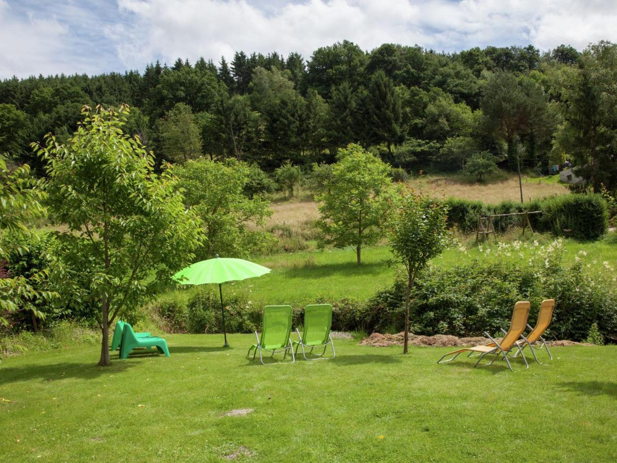 Beautiful Apartment In Merschbach With Garden Exteriör bild