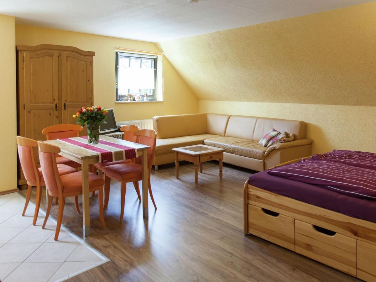 Beautiful Apartment In Merschbach With Garden Exteriör bild