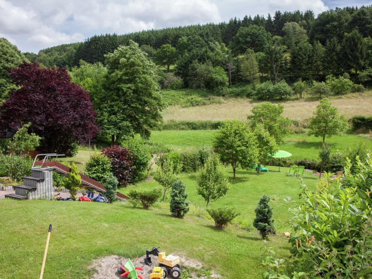Beautiful Apartment In Merschbach With Garden Exteriör bild
