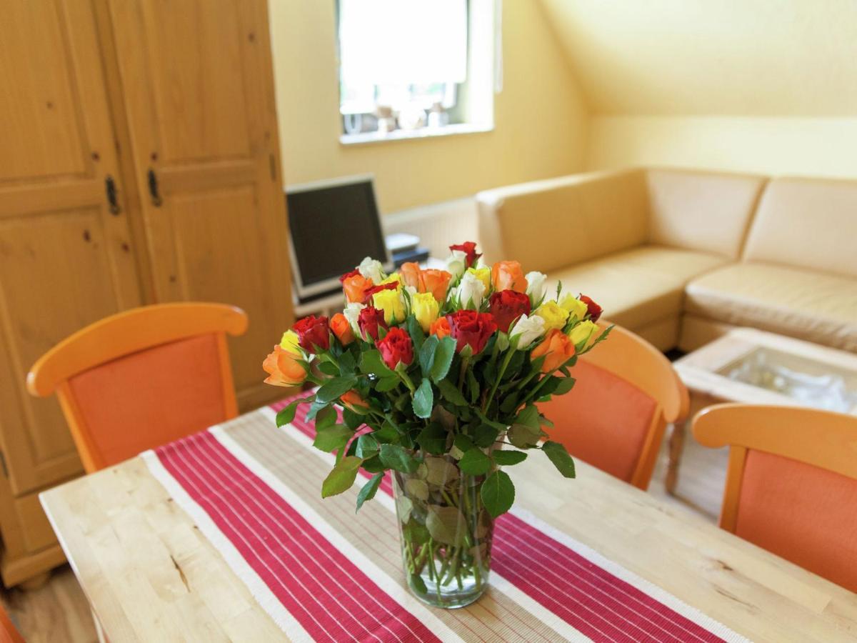 Beautiful Apartment In Merschbach With Garden Exteriör bild